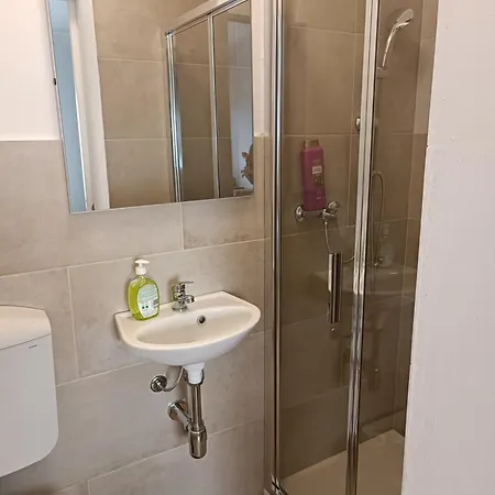 Belvedere Affitta Con Bagno Privato Apartment Verona